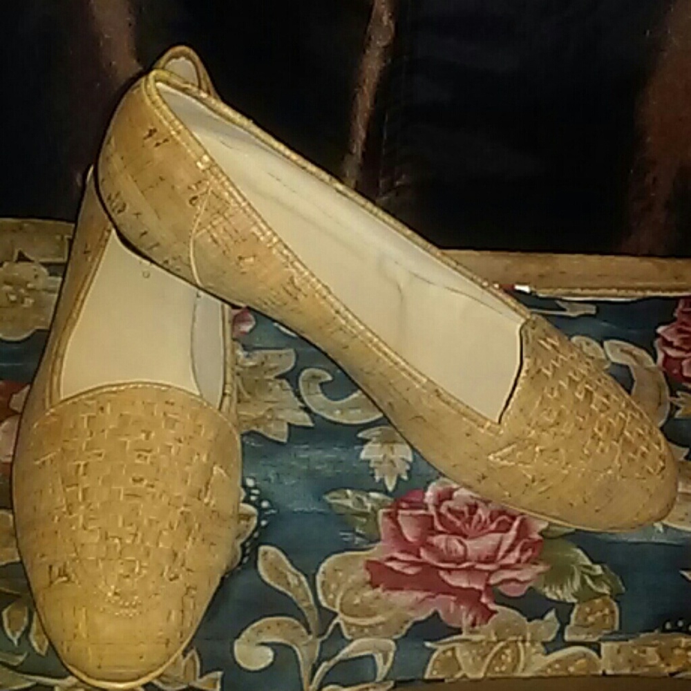 Cork shoes (narrow width)